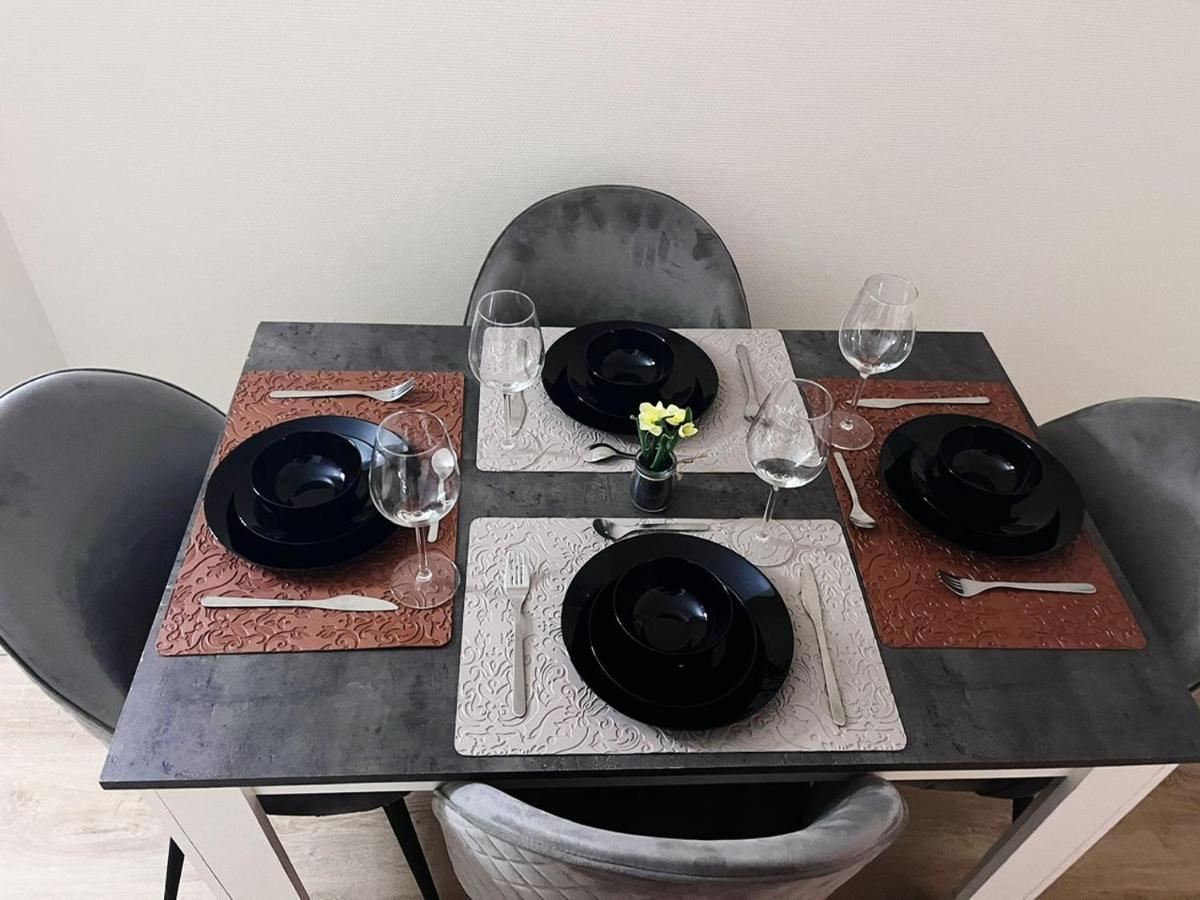 Logement Entier Chambre+Salon + Jardin & Terrasse Les Ulis Εξωτερικό φωτογραφία